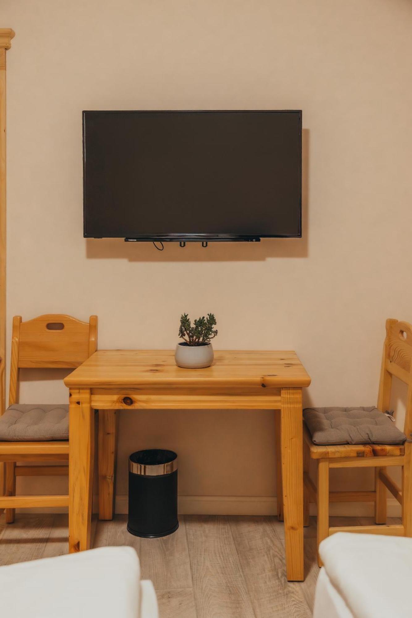 Hotel Kadoor 카를로바츠 외부 사진